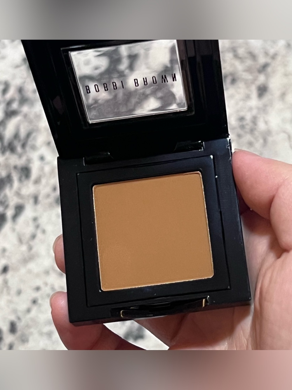 bobbi brown eyeshadow camel 5 Oct sale - Picture 7 of 9